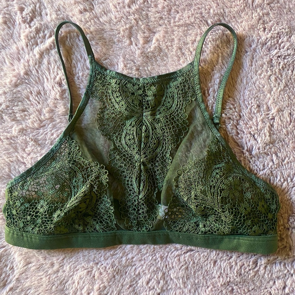 VS bralette